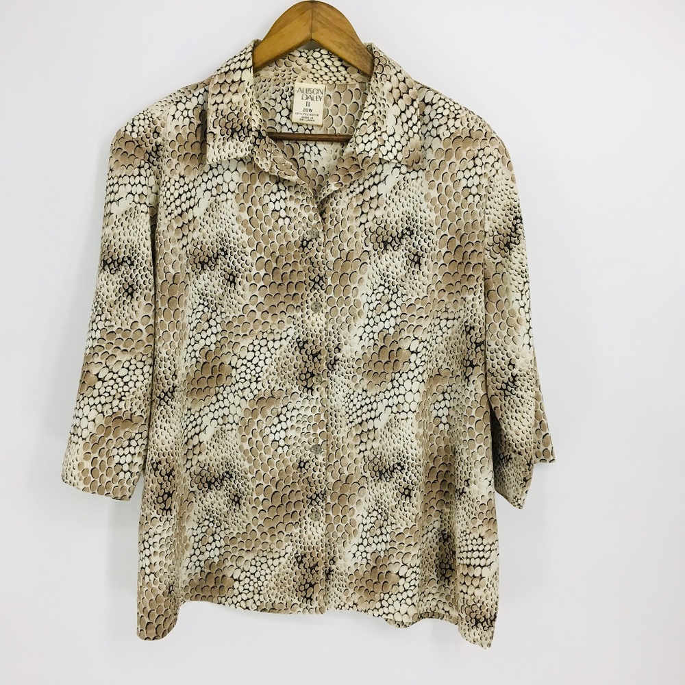 Vintage Cream Button Front Animal Print Top